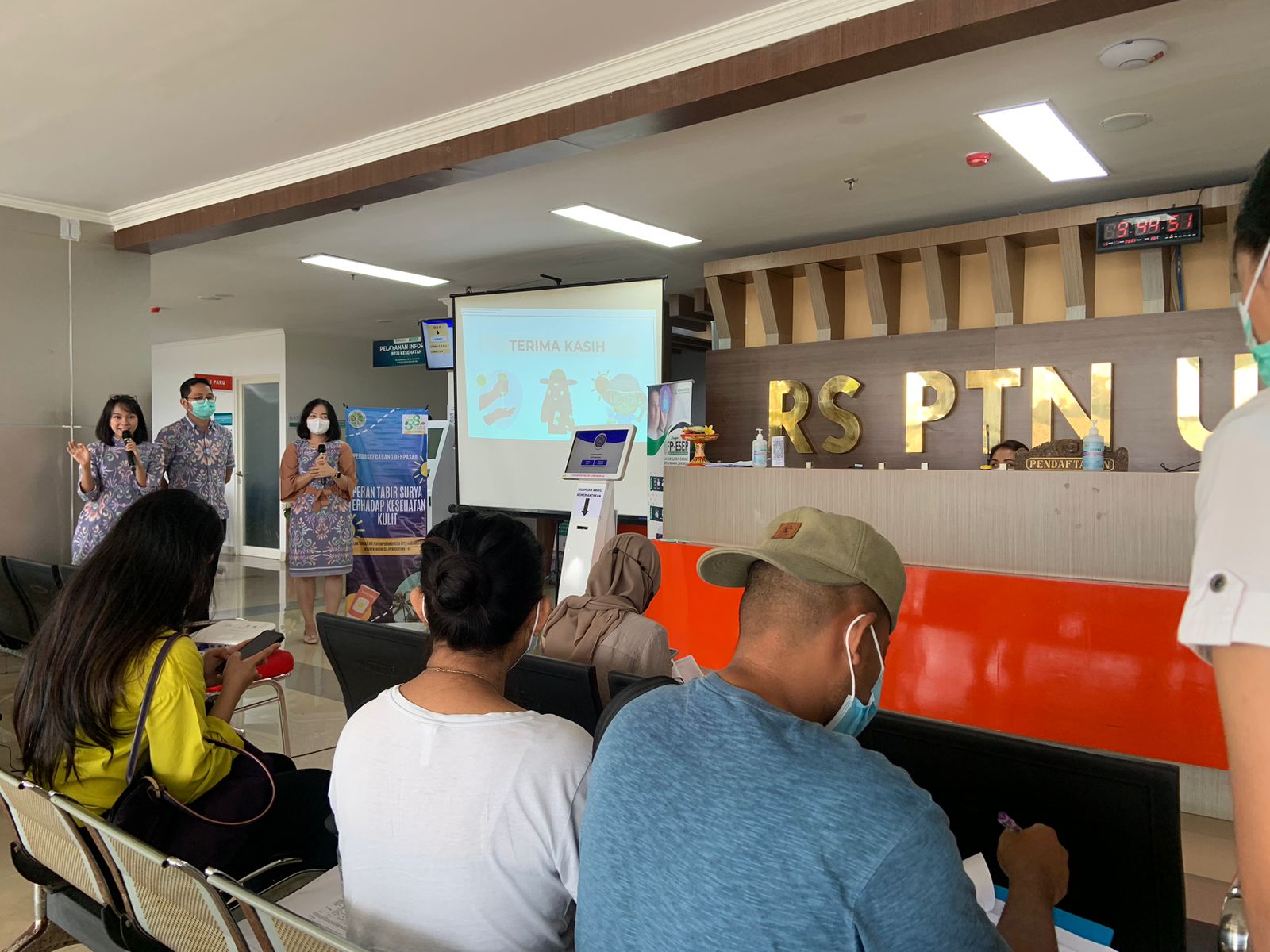 Cegah Penyakit Kulit, RS UNUD Berikan Edukasi Pentingnya Penggunaan Sunscreen